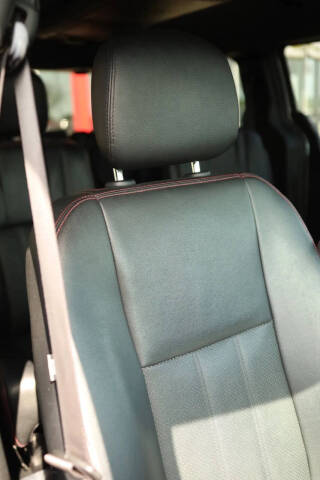 2016 Dodge Grand Caravan R/T