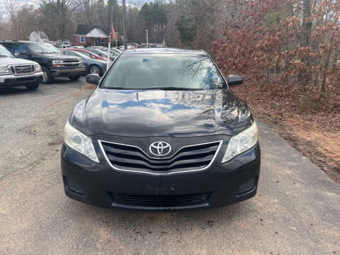 2011 Toyota Camry for sale at MEEK MOTORS in Powhatan VA
