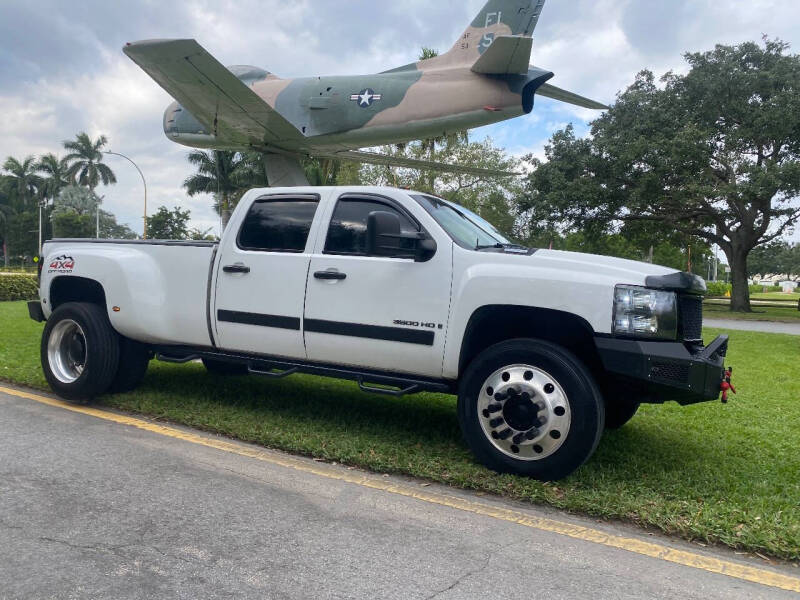 2007 Chevrolet Silverado 3500 LTZ photo 31