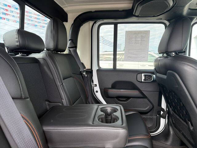 2023 Jeep Gladiator Mojave