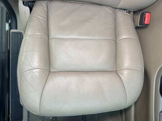 2002 Lincoln Navigator