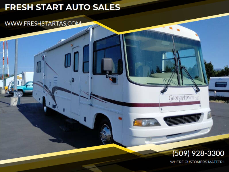 2004 Forest River GEORGE TOWN M-325SSE for sale at FRESH START AUTO SALES in Spokane Valley WA