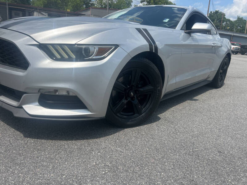 2015 Ford Mustang V6