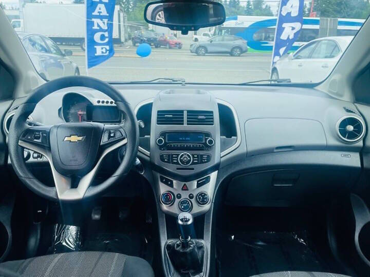 2012 Chevrolet Sonic LT