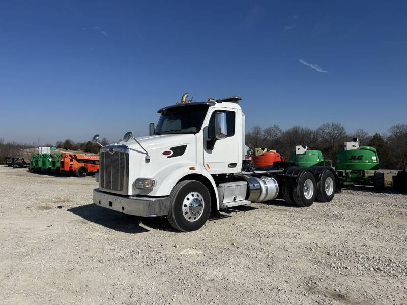 2019 Peterbilt 567 Road Tractor