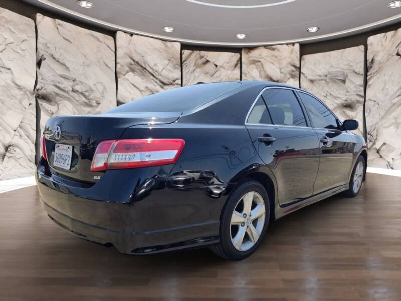 2010 Toyota Camry SE V6