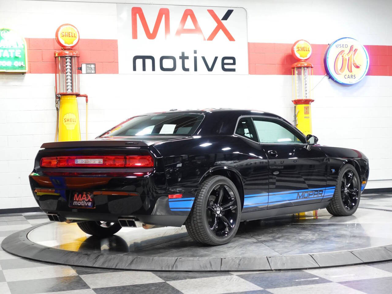 2014 Dodge Challenger 6