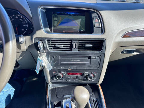 2011 Audi Q5 3.2 quattro Premium Plus