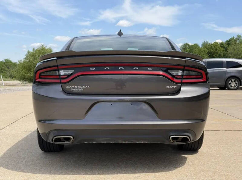2017 Dodge Charger SXT