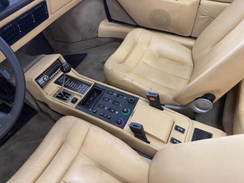 1987 Ferrari Mondial Cabriolet