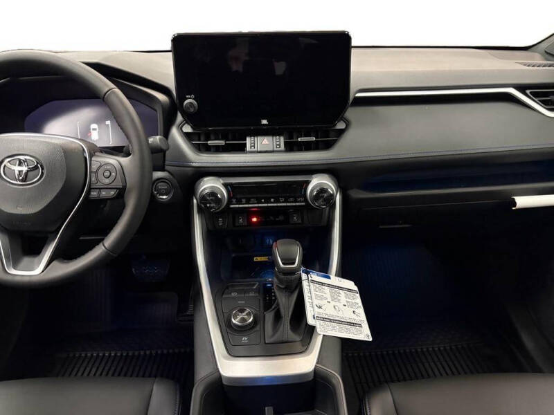 2025 Toyota RAV4 Hybrid XSE