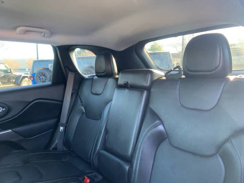 2020 Jeep Cherokee Latitude Lux