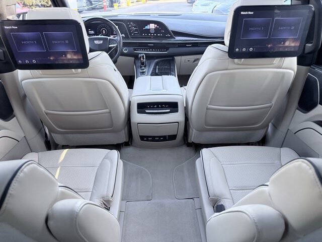 2023 Cadillac Escalade Premium Luxury