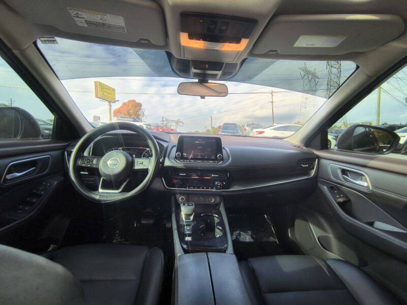 2021 Nissan Rogue SV