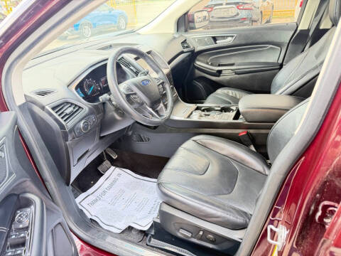 2020 Ford Edge Titanium