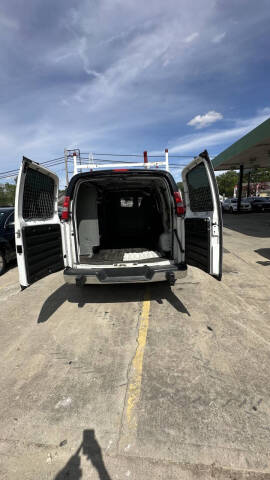 2017 GMC Savana 2500