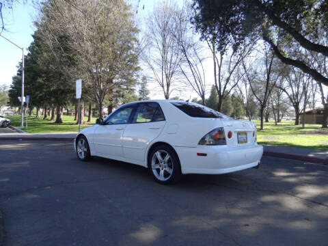 2002 Lexus IS 300