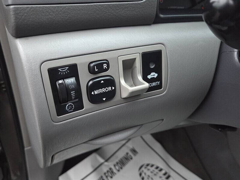 2005 Toyota Corolla CE