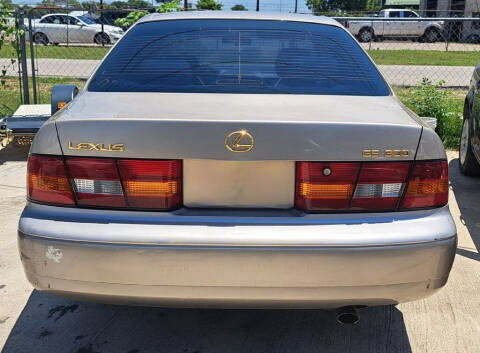 1999 Lexus ES 300