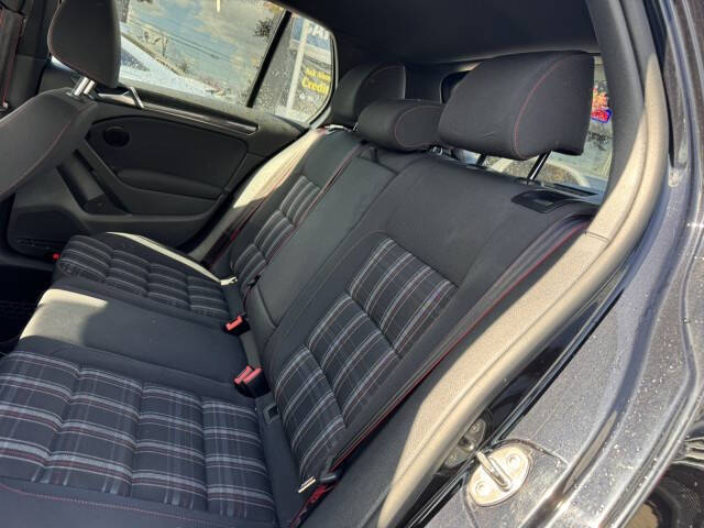 2014 Volkswagen GTI Wolfsburg Edition PZEV