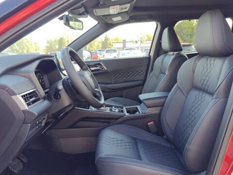 2025 Mitsubishi Outlander PHEV SEL Black Edition