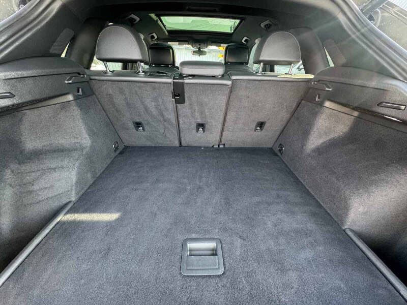 2021 Audi Q3 quattro Premium 40 TFSI