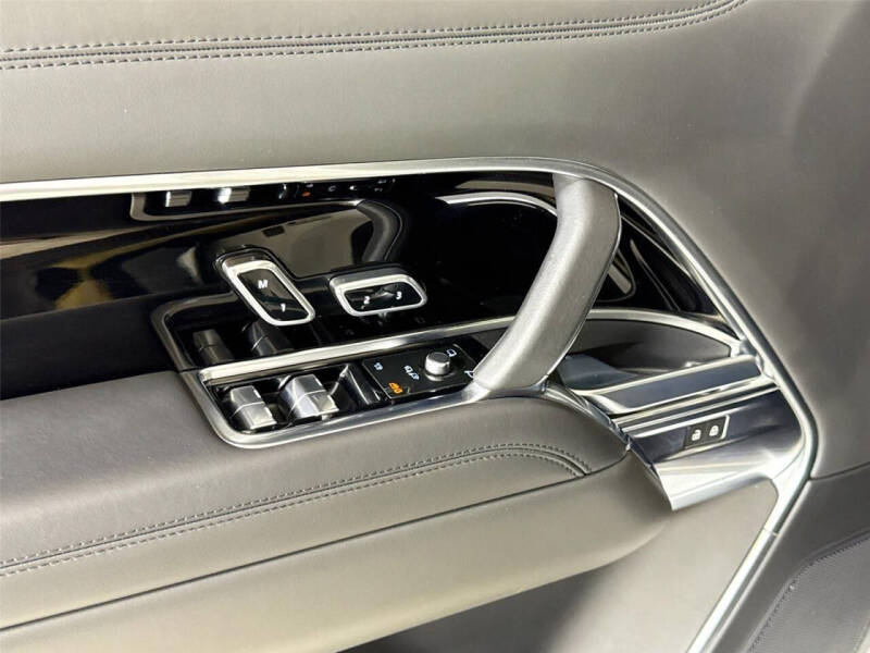 2023 Land Rover Range Rover P400 SE