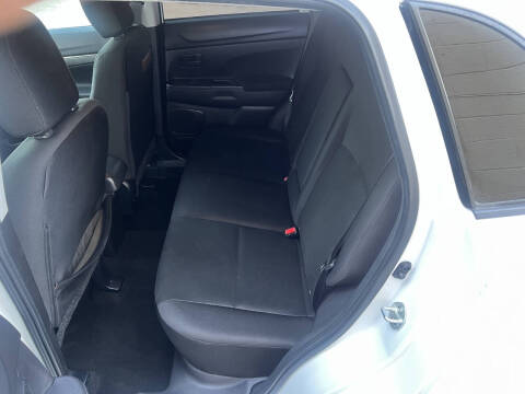 2015 Mitsubishi Outlander Sport ES