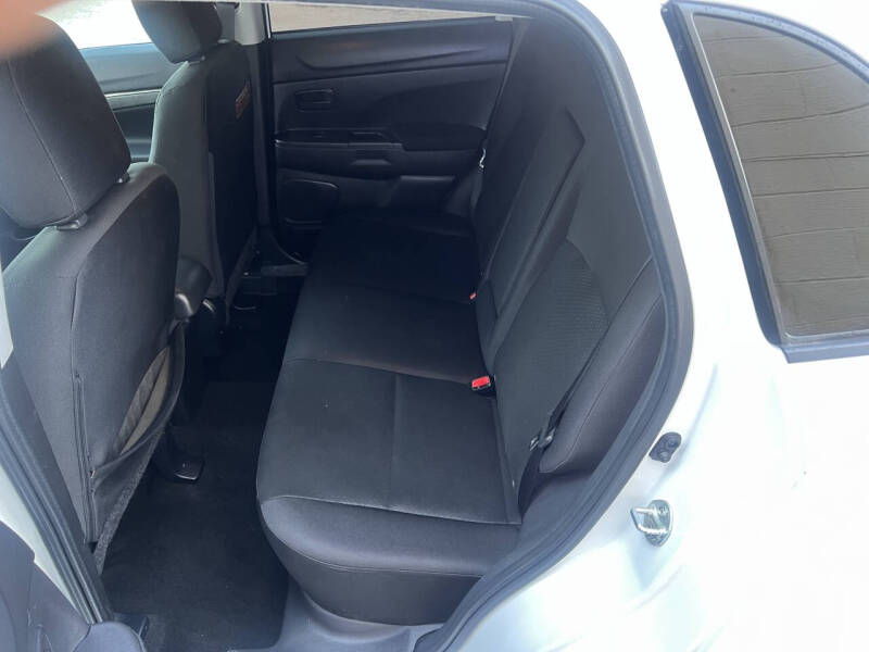 2015 Mitsubishi Outlander Sport ES