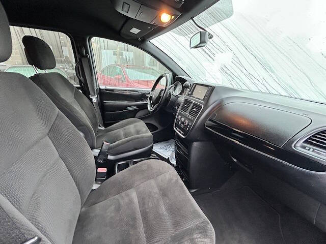 2018 Dodge Grand Caravan SE Plus