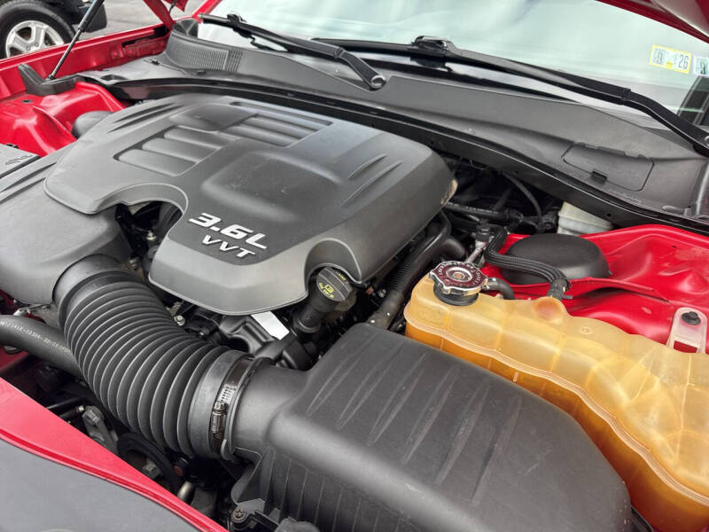 2012 Dodge Charger SXT Plus