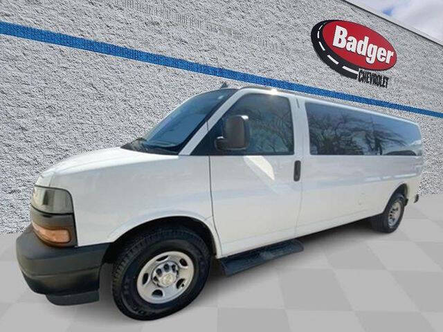 2022 Chevrolet Express LS 3500