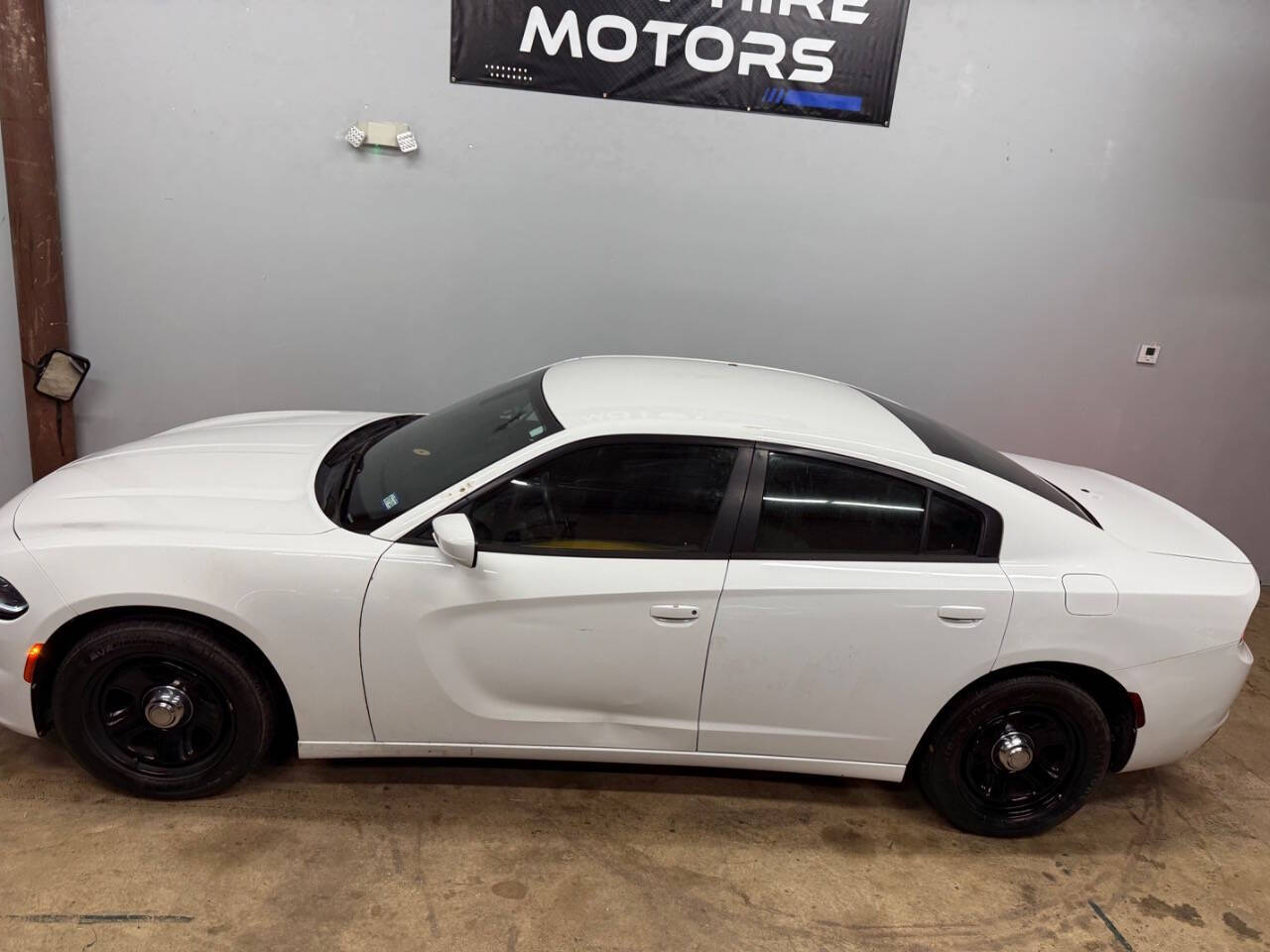 2015 Dodge Charger for sale at Sapphire Motors in Gurnee, IL