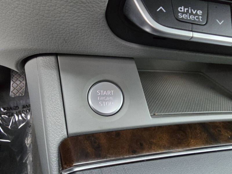 2019 Audi Q5 quattro Premium 45 TFSI