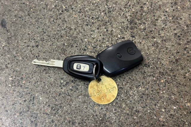 2001 Rolls-Royce Park Ward