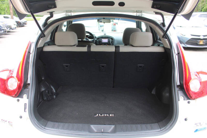 2012 Nissan JUKE SV