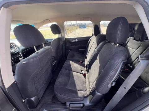 2015 Nissan Pathfinder SL