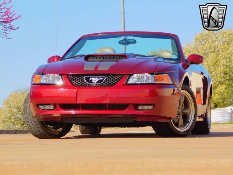 2004 Ford Mustang GT Deluxe