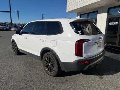 2022 Kia Telluride LX