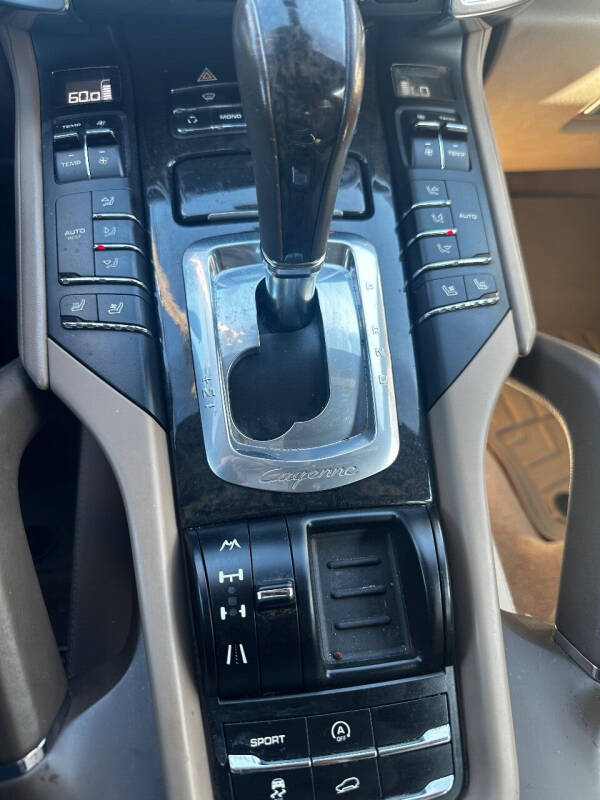 2013 Porsche Cayenne Tiptronic