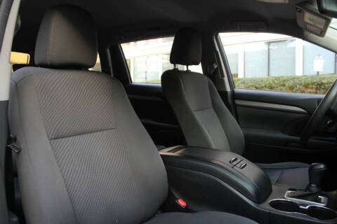 2016 Toyota Highlander