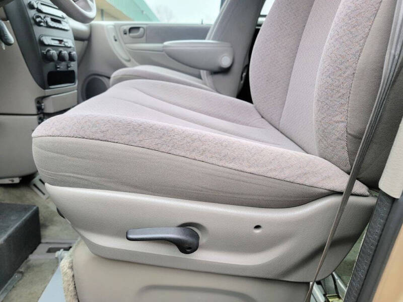 2001 Dodge Grand Caravan Sport