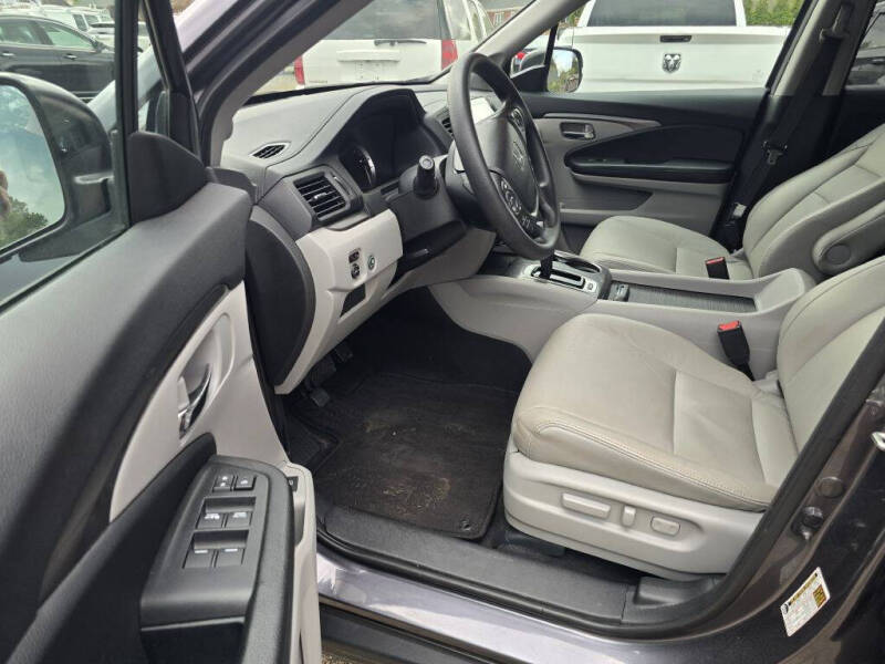 2017 Honda Pilot EX