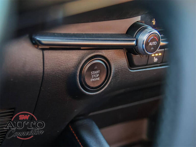 2024 Mazda Mazda3 Hatchback 2.5 Carbon Turbo