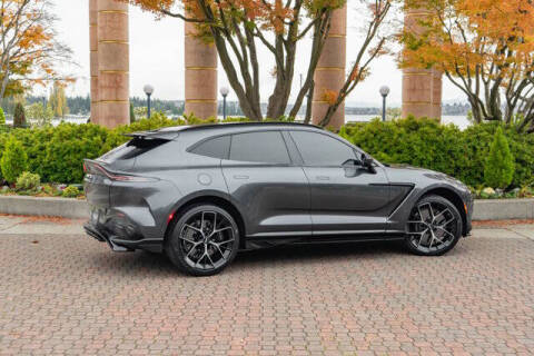 2024 Aston Martin DBX 707