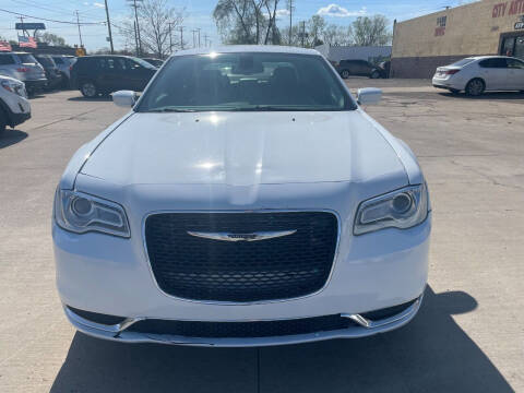 2015 Chrysler 300 Limited
