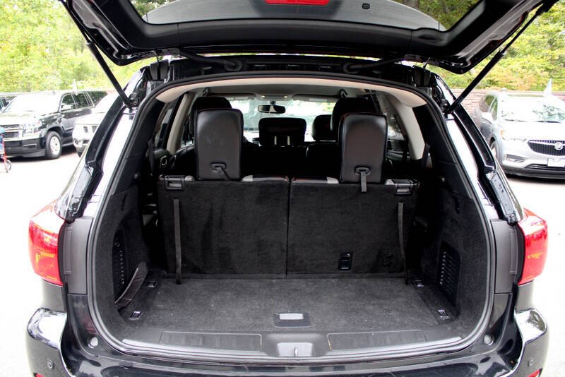 2019 Nissan Pathfinder SV