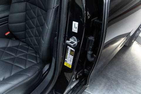 2023 BMW 7 Series 740i