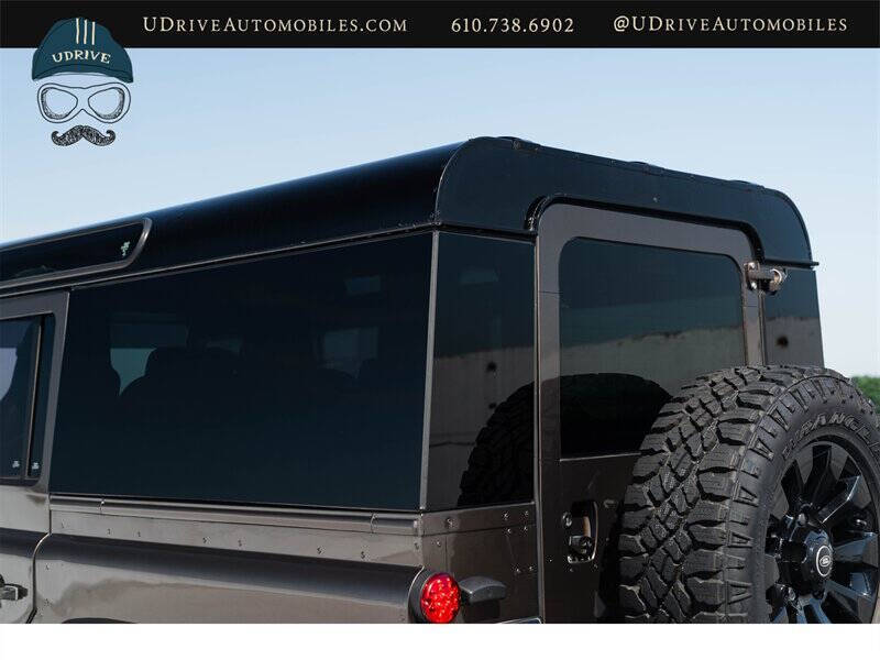 1984 Land Rover Defender