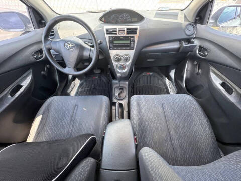 2009 Toyota Yaris